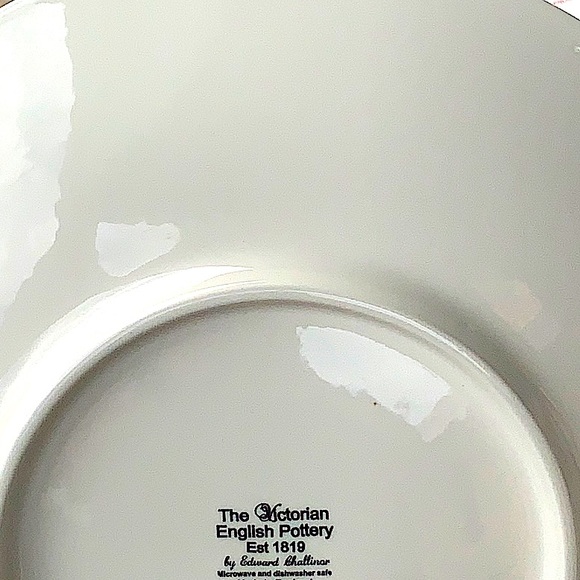 VICTORIAN ENGLISH POTTERY PASTA SERVING BOWL SKULL 13 INCH - Picture 6 of 6